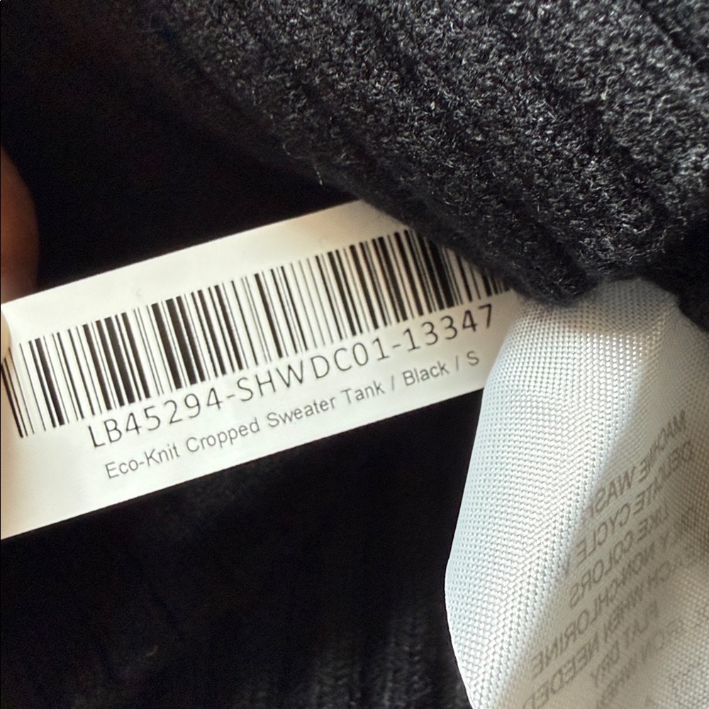 Quince Black Ribbed V‑Neck Tank Top - Picture 2 of 2